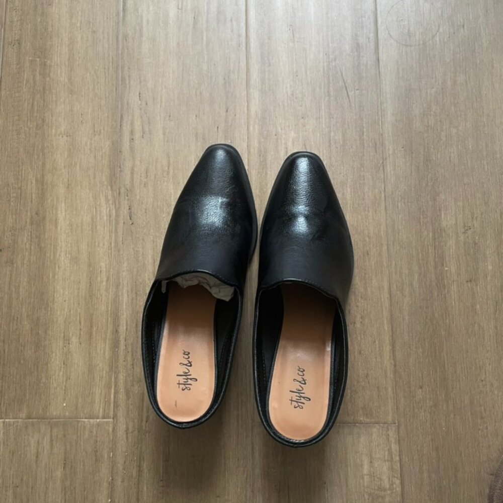 Black Rubinn Mules 7.5